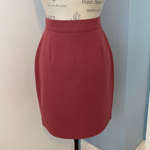 🌸 United Colors of Benetton Skirt - EU Size 42 - Picture 1 of 6